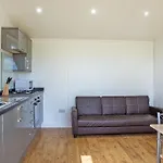 Cleveland Hills View ホリデーパーク *