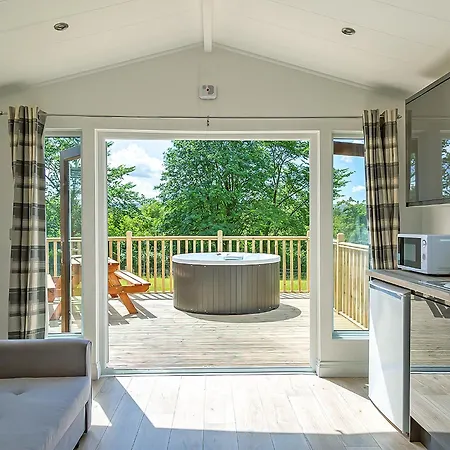 Aldeamento Turístico Cleveland Hills View *